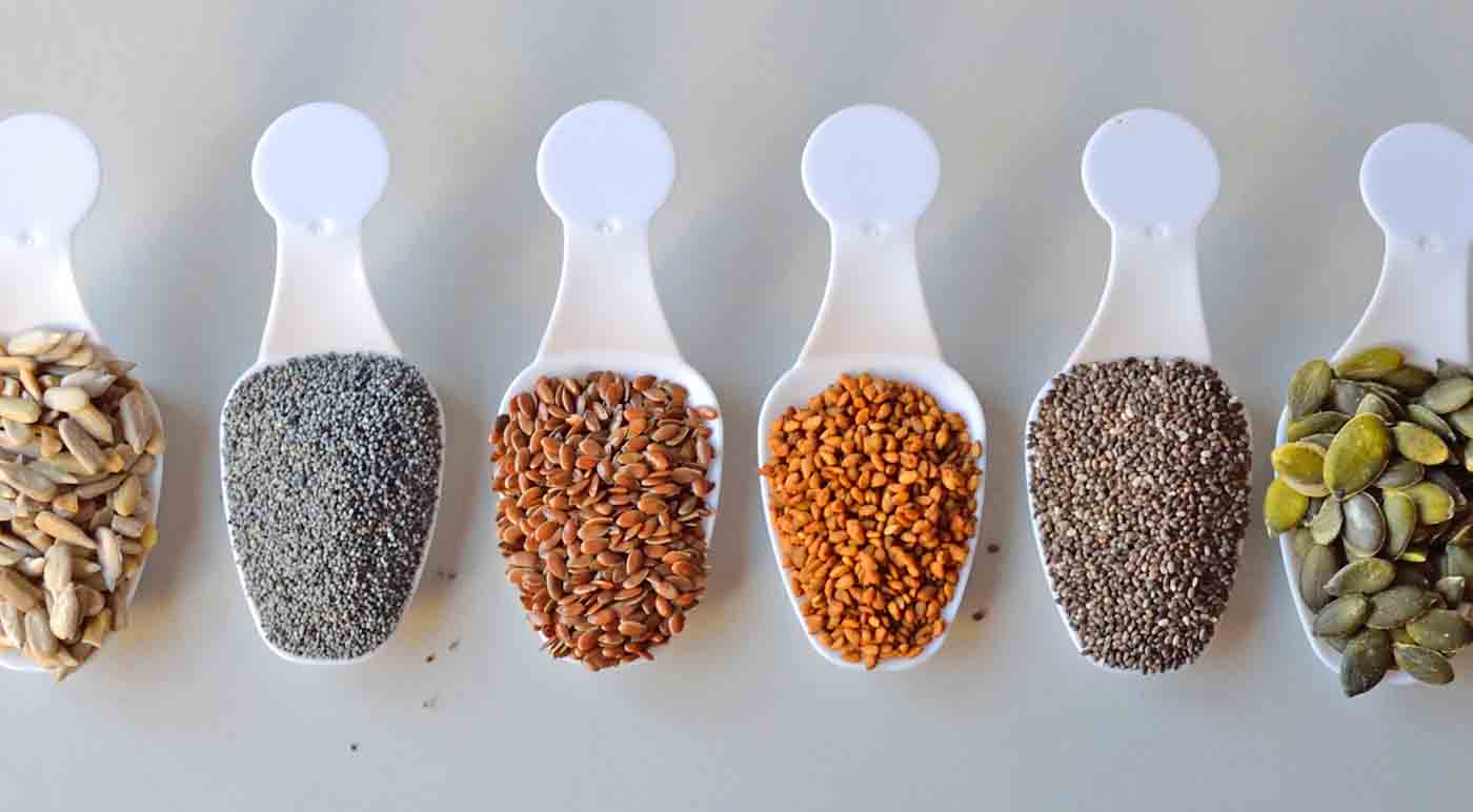 Seis semillas para enriquecer tus recetas - ingredientes del pan