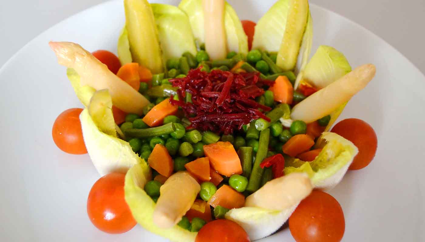Receta de ensalada de hortalizas hervidas- recetas con espárragos
