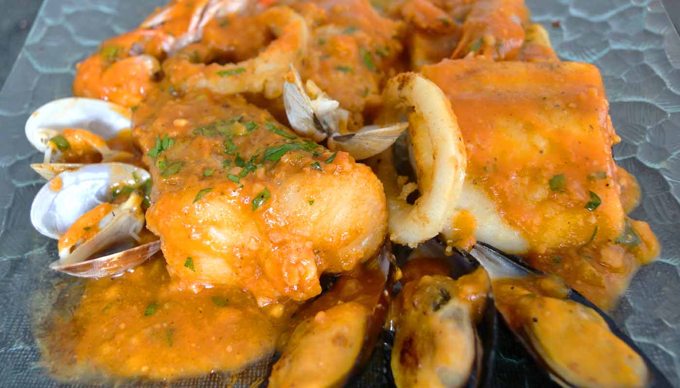Receta de zarzuela de pescados y mariscos - recetas con vino
